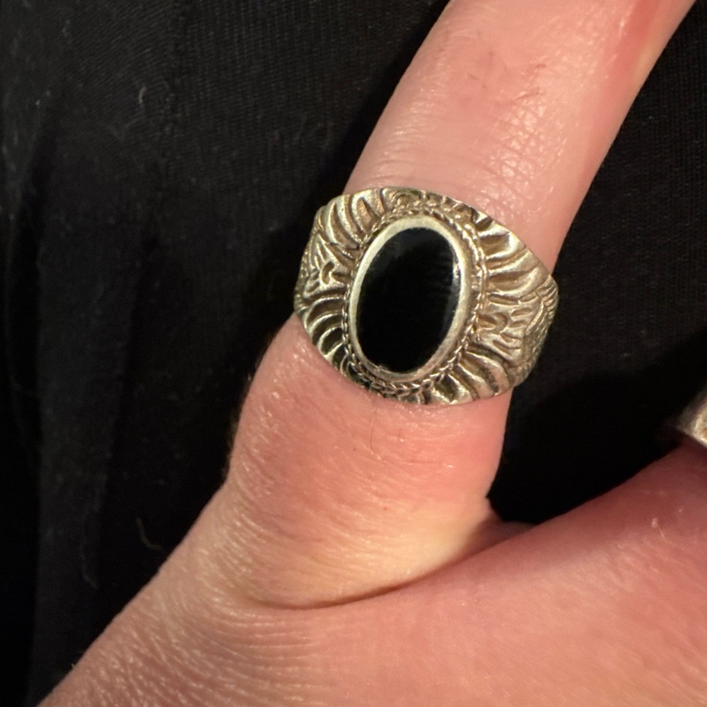 Elegant Silver and Black Women's Ring Sterling 925 and Onyx Size 6